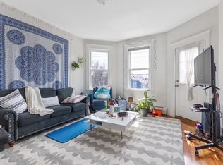 249 Summer St APT 3R, Somerville, MA 02143