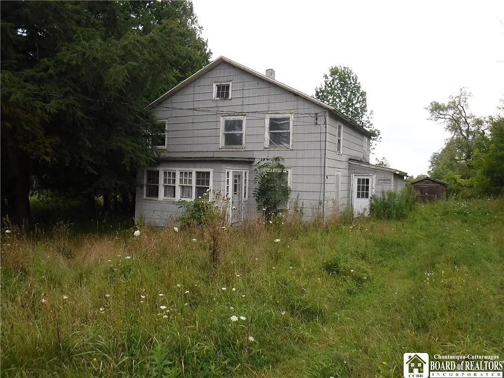 2807 Clifton Ave photo 1