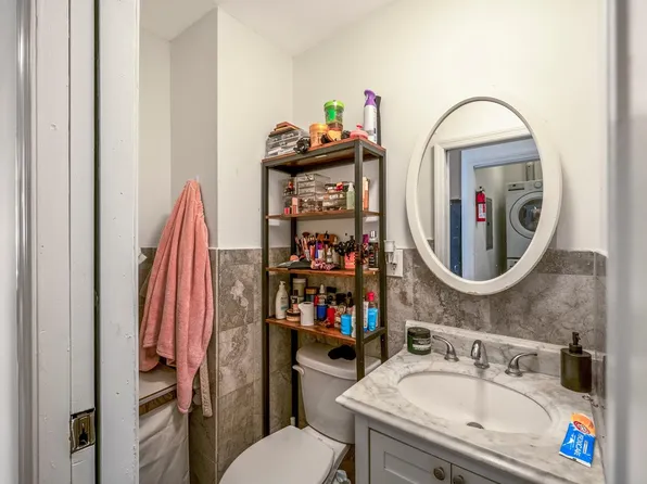 548 Jersey Avenue image 17 of 21