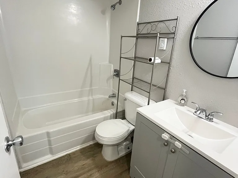 611 W Arnold St #2 — Photo 11
