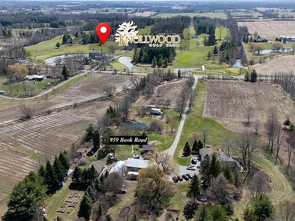 2nd image of 959 Book Rd W