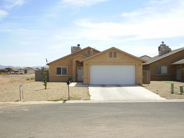 1408 Main St