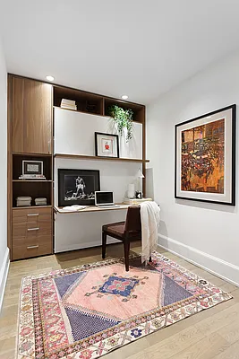 Sold by Compass | media 25