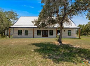 37 Chaparral Rd, Victoria, TX 77905