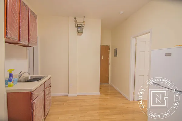 Rented by Nolita Group | media 8