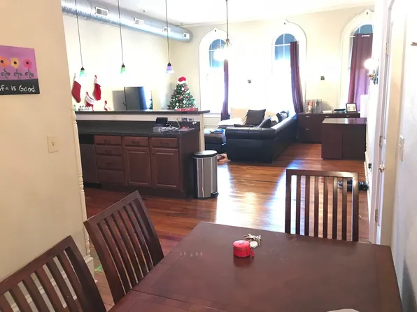 104 N Main St, Goshen, IN 46526