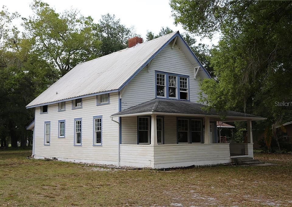 1st image of 510 Avenue A E