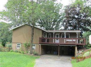 926 Scotchtown Collabar Rd, Middletown, NY 10941