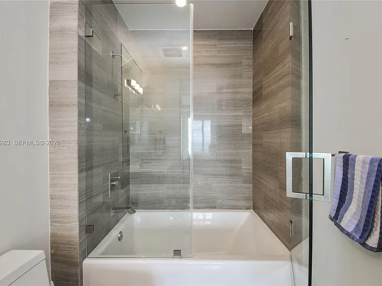 1300 Brickell Bay Dr #4102 — Photo 23