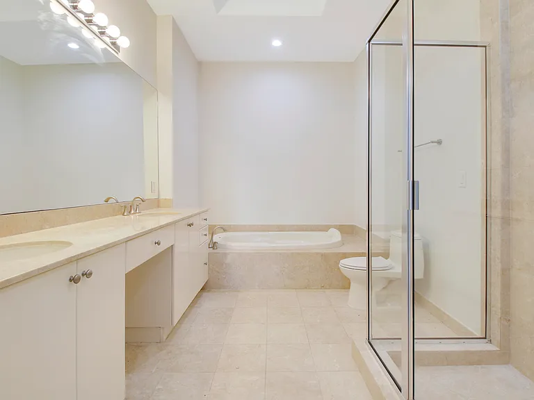 701 S Olive Ave #316 — Photo 30
