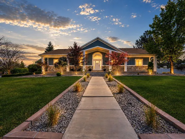 2433 W Saddle Horn Cir S, Riverton, UT 84065