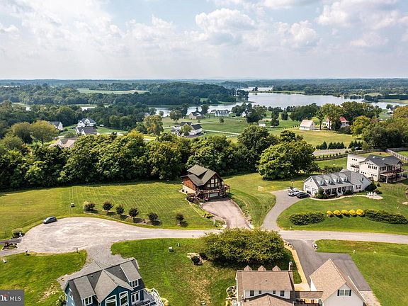 4th image of 278 Stonewall Ct