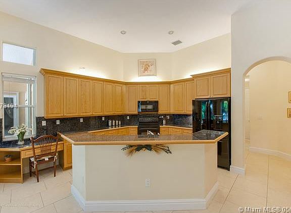 4th image of 17107 SW 82nd Ct
