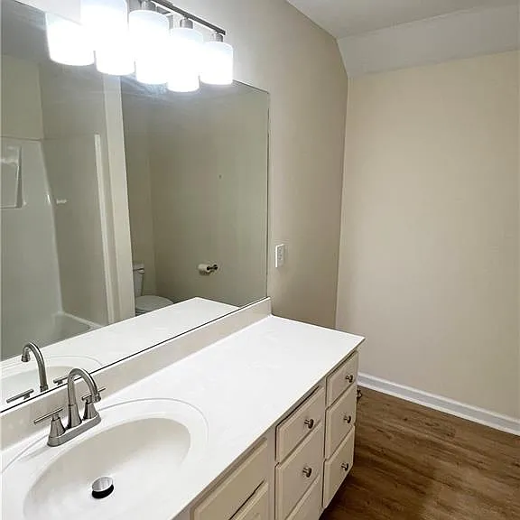 350 Laurel Glen Xing — Photo 19