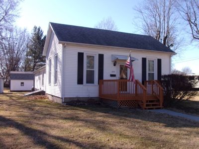 285 Franklin St, White Hall, IL, 62092