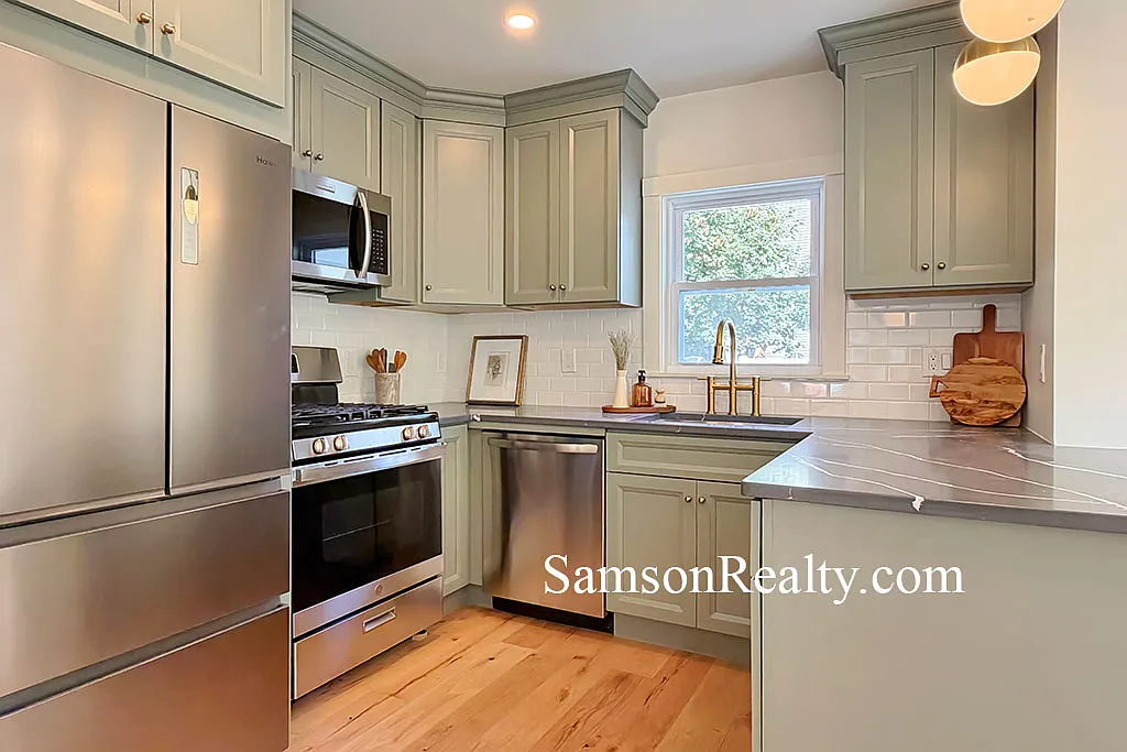 3 bed, 2.5 bath, $5,200 — Photo 3