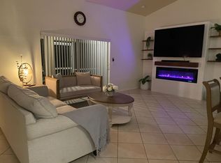 1031 NE 33rd Ln, Cape Coral, FL 33909