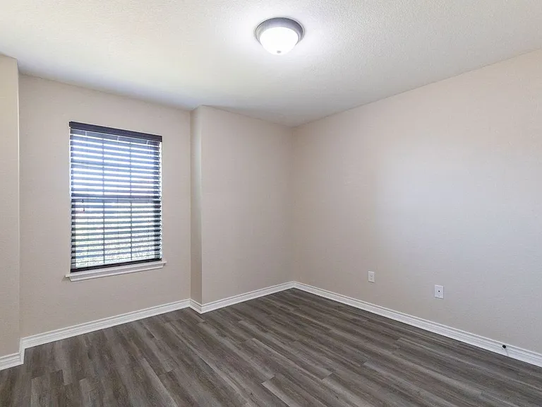 1234 Briar Cliff Path — Photo 30