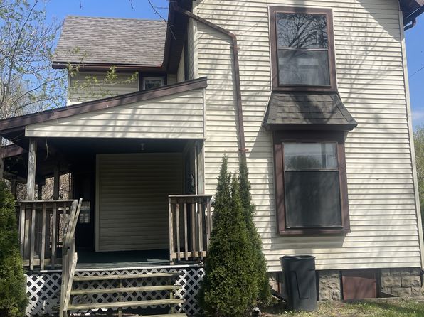 1011 E Hazel St #1