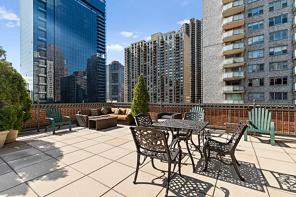 305 East 40th Street #20H in Murray Hill, Manhattan | StreetEasy
