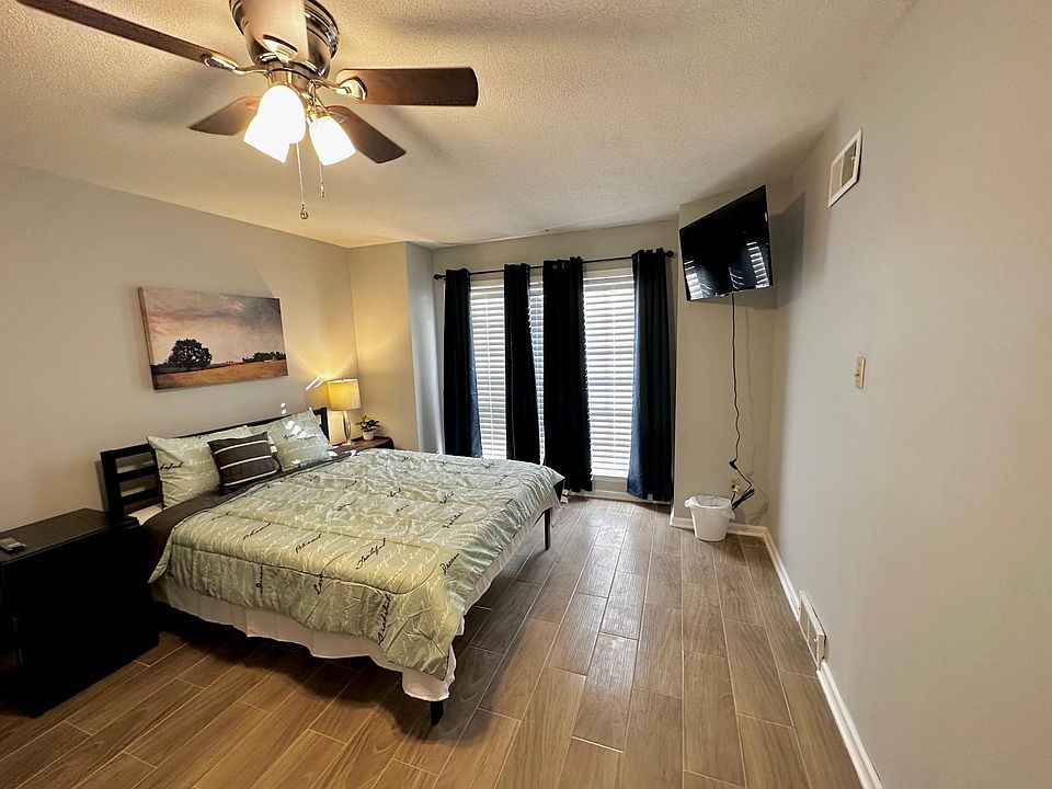1st image of 5386 Scottsdale Ave #1