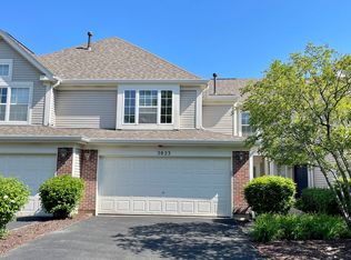 3023 Crystal Rock Rd, Naperville, IL 60564