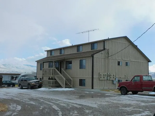 421 S 12th St, Challis, ID 83226