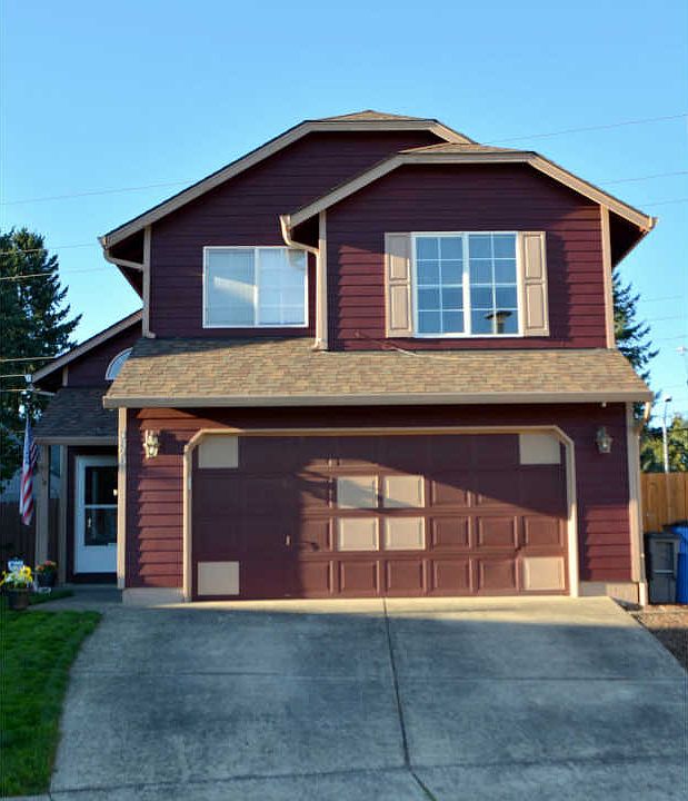 1st image of 3820 NE 131st Ct