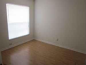 2nd image of 1508 E 127th Ave APT 1