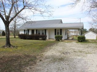 1305 Clifty Rd, Paris, TN 38242
