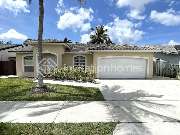 15128 SW 173rd Ter, Miami, FL 33187