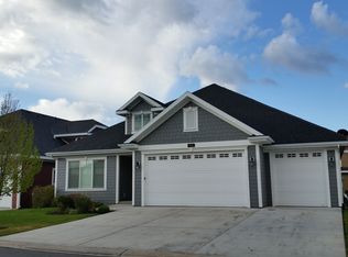 832 N Double Eagle Dr, Midway, UT 84049