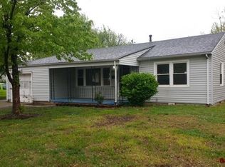 1702 Roanoke St, Wichita, KS 67218