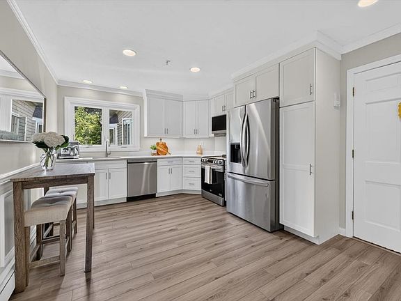5th image of 756 Jerusalem Rd APT 4