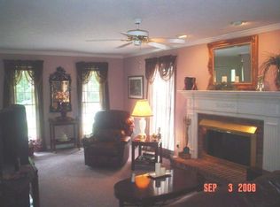 699 Olde Towne Cir, Alabaster, AL 35007