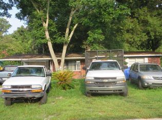 2210 Leon Rd, Jacksonville, FL 32246