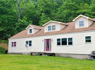 297 E Ridge Rd, Sunbury, PA 17801