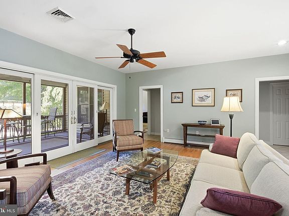 3rd image of 12200 Azalea Ct