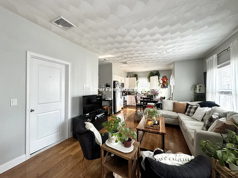 9 Dehon St #33 — Photo 4