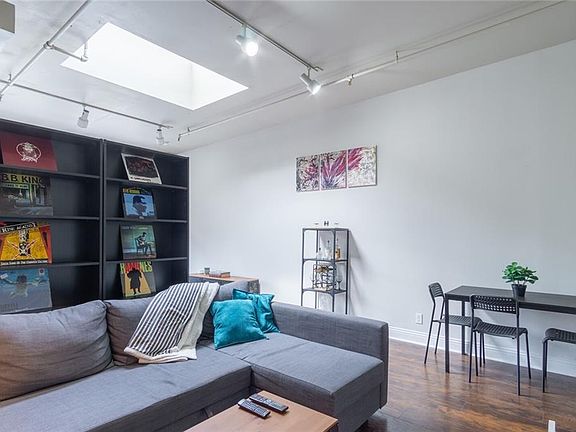 5th image of 700 Broadway Blvd #509