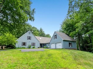 10 Pheasant Run, North Granby, CT 06060
