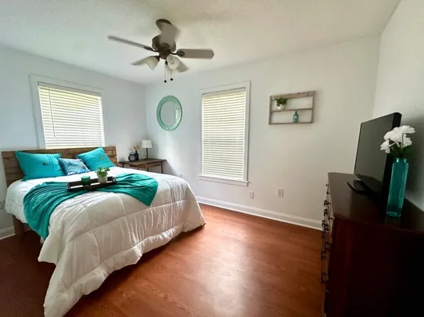 3216 W Marlin Ave, Tampa, FL 33611