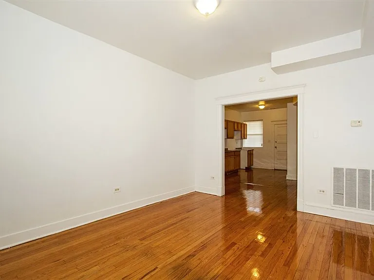 7657 S Morgan — Photo 8