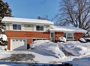 105 N Horner Ln, Mount Prospect, IL