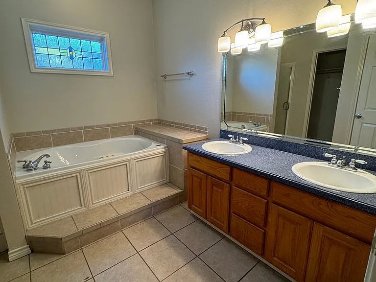 102 Pecan Ridge Rd — Photo 8