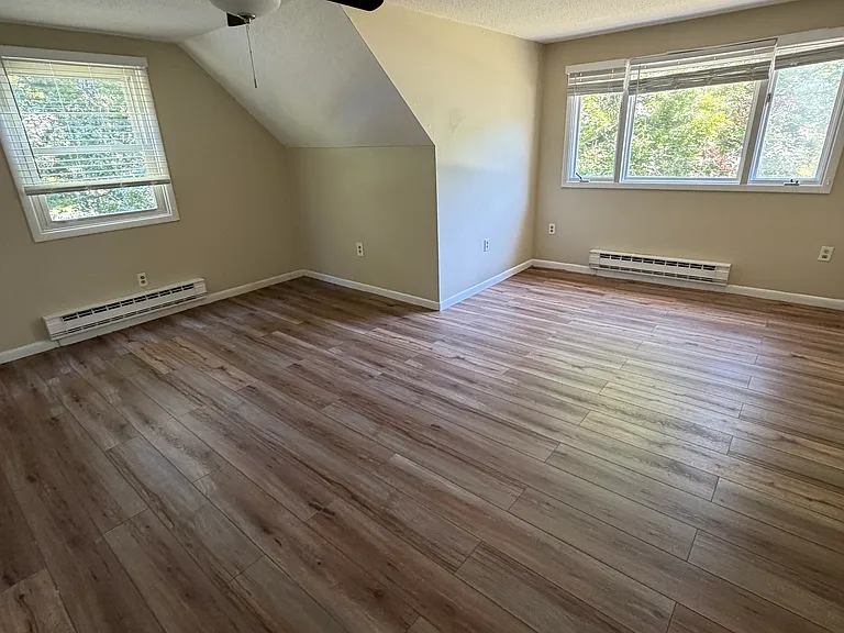 17 Sherman Rd — Photo 12