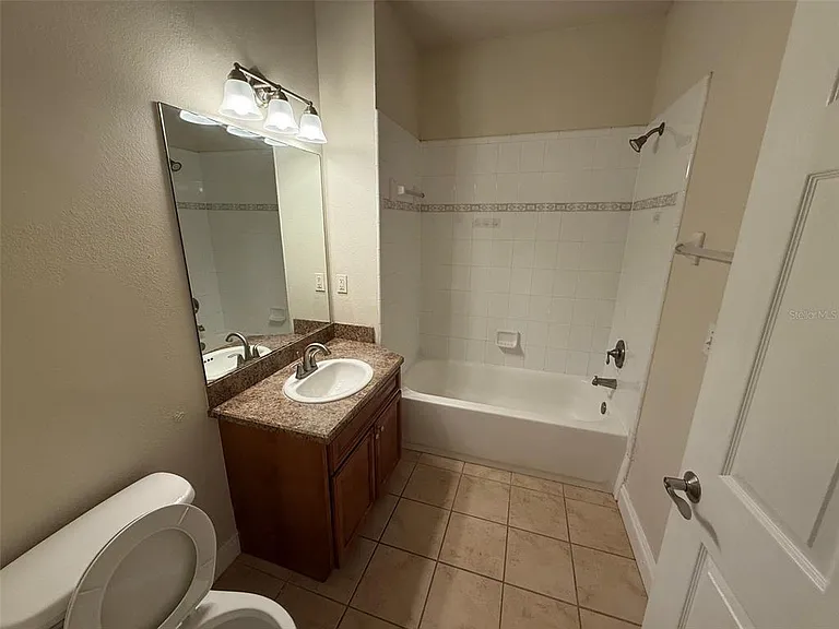 1500 NW 4th Ave #203 — Photo 6