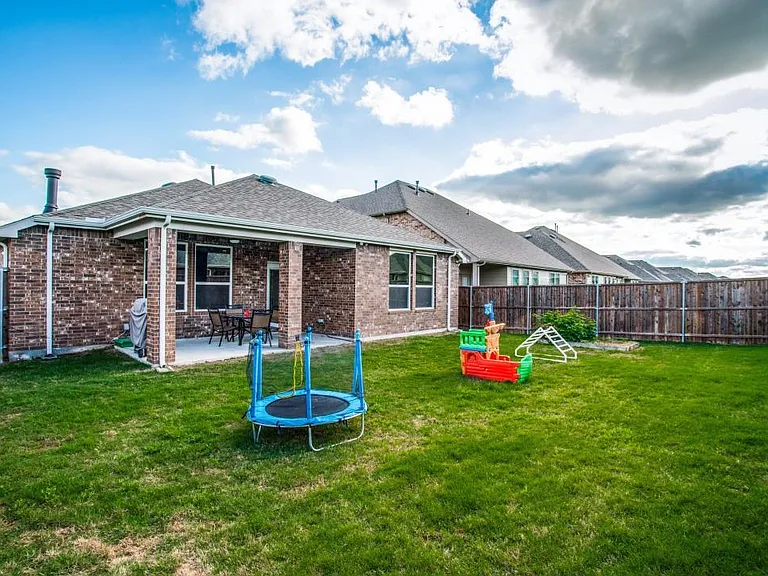 1905 Ranch Trail Rd — Photo 13