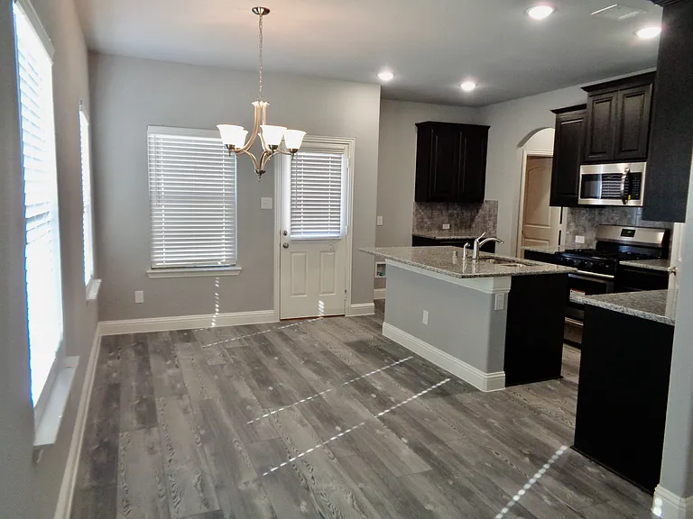 620 Dogwood Dr — Photo 6