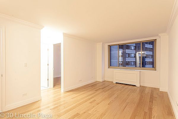 1st image of 30 W 63rd St APT 19O